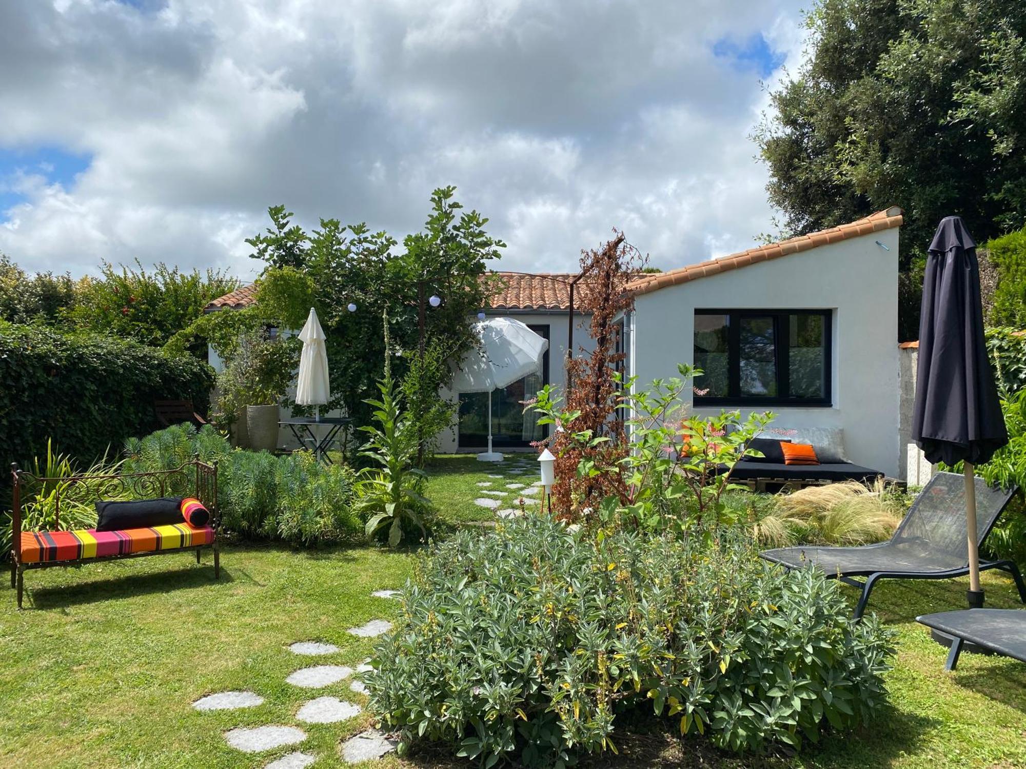 Le 5 Bis Bed & Breakfast Mornac-sur-Seudre Екстериор снимка