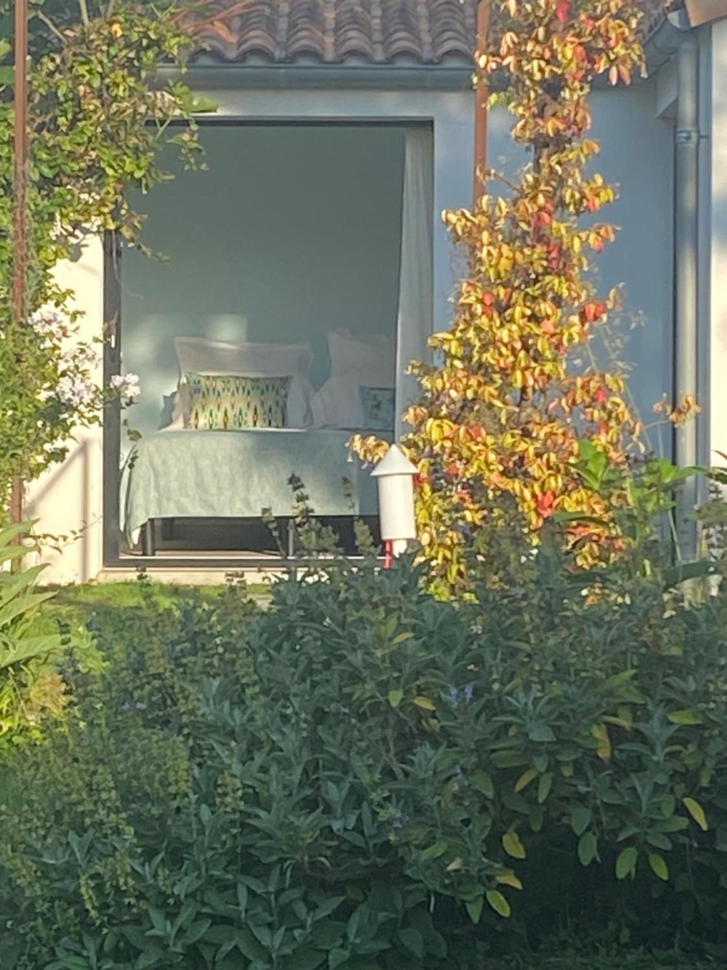 Le 5 Bis Bed & Breakfast Mornac-sur-Seudre Екстериор снимка